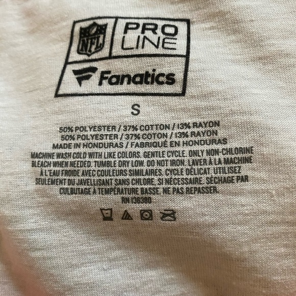 NWOT SMALL Atlanta Falcons Rise Up 3/4 sleeves - Picture 2 of 3